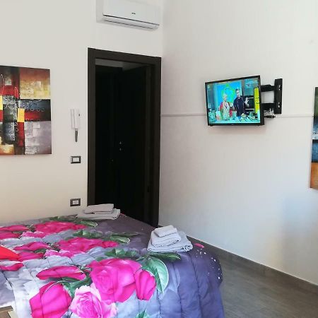 Rooms Loru Sestu Eksteriør billede
